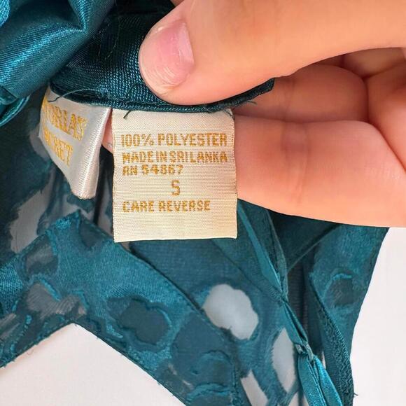 Vintage Victoria’s Secret Gold Label Floral Satin Chemise Lingerie Slip Dress S - Picture 8 of 8